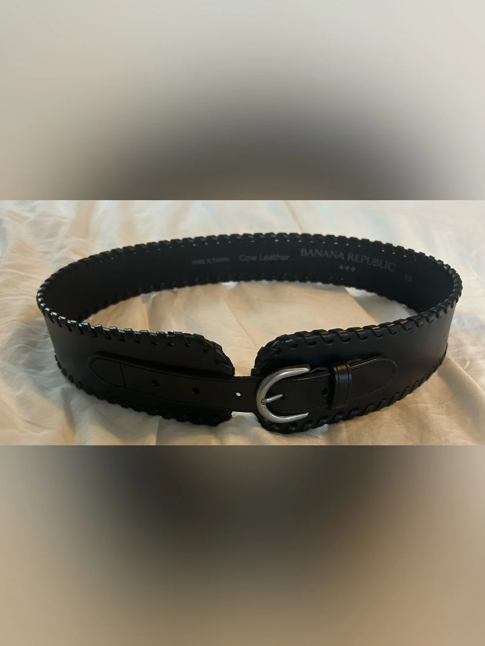 Banana Republic wide black